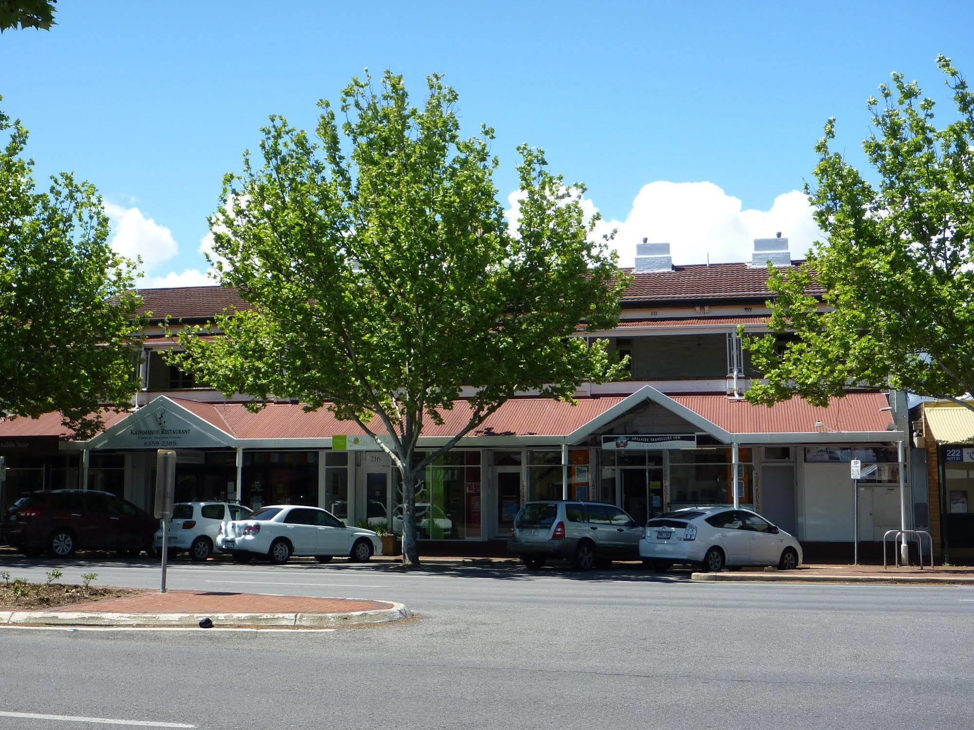 Adelaide Travellers Inn Backpackers Hostel Exterior photo